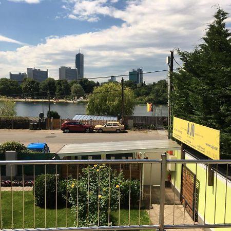 Ajo Vienna Lake View - Contactless Check-In Dış mekan fotoğraf